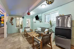 904 SE 15th Ct, Deerfield Beach, FL 33441 - Photo 8