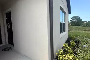 517 SW Halden Ave, Port Saint Lucie, FL 34953 - Photo 4