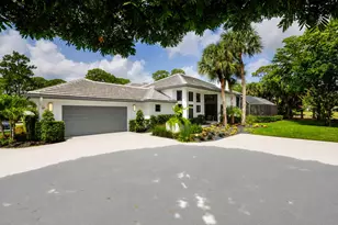 1151 Sand Drift Way, West Palm Beach, FL 33411 - Photo 2