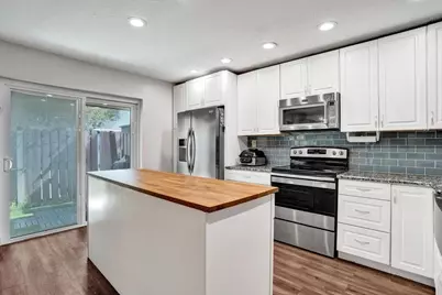 11218 SW 58th Circle, Cooper City, FL 33330 - Photo 10