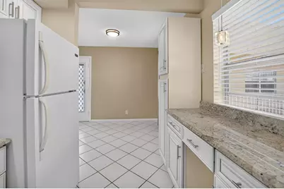 332 Capri G, Delray Beach, FL 33484 - Photo 16