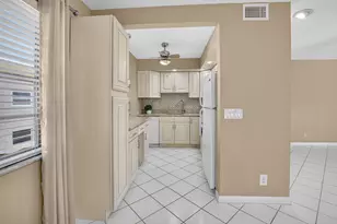 332 Capri G, Delray Beach, FL 33484 - Photo 12