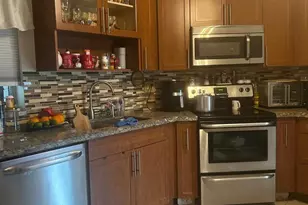 3 Greenway Village N, Royal Palm Beach, FL 33411 - Photo 2