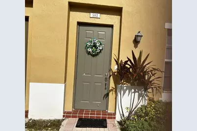 502 SW 147th Avenue, Pembroke Pines, FL 33027 - Photo 4