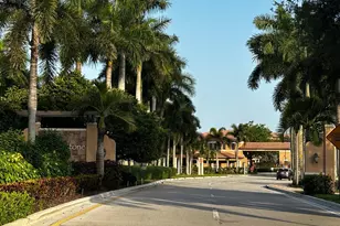 502 SW 147th Ave, Pembroke Pines, FL 33027 - Photo 1