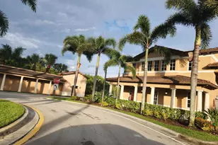 502 SW 147th Ave, Pembroke Pines, FL 33027 - Photo 2