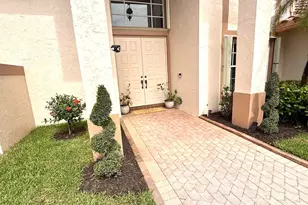 9392 Cascade Ct, Boynton Beach, FL 33437 - Photo 2