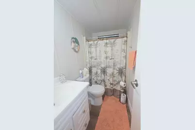 8020 SE Shenandoah Drive, Hobe Sound, FL 33455 - Photo 18