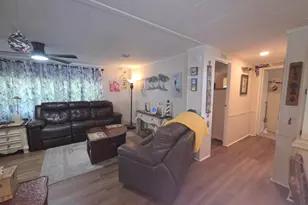 8020 SE Shenandoah Dr, Hobe Sound, FL 33455 - Photo 8