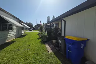 8020 SE Shenandoah Dr, Hobe Sound, FL 33455 - Photo 20