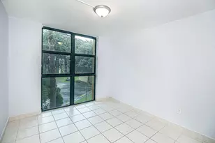 11780 SW 18th St, Miami, FL 33175 - Photo 12