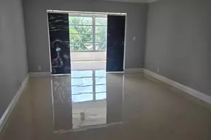 9355 SW 8th St, Boca Raton, FL 33428 - Photo 28