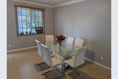 238 SE 2nd Avenue, Hallandale Beach, FL 33009 - Photo 4