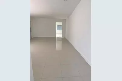 2031 NW 70th Avenue, Margate, FL 33063 - Photo 4