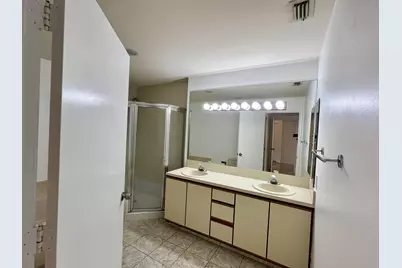108 Half Moon Circle #B3, Hypoluxo, FL 33462 - Photo 12