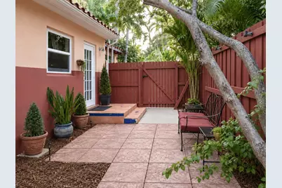 1136 NE 17th Way #1-2, Fort Lauderdale, FL 33304 - Photo 12