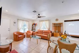 1136 NE 17th Way, Fort Lauderdale, FL 33304 - Photo 1