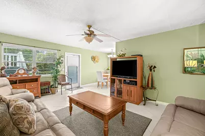 265 Newport R Drive #R, Deerfield Beach, FL 33442 - Photo 12