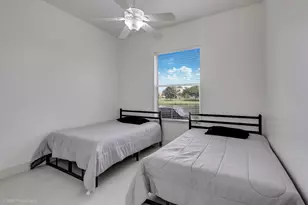 780 SW Marsh Harbor Bay, Port Saint Lucie, FL 34986 - Photo 18