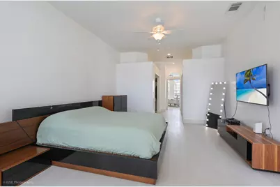 780 SW Marsh Harbor Bay, Port Saint Lucie, FL 34986 - Photo 10