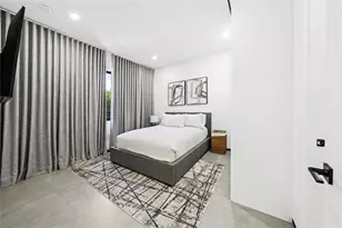 3320 NE 17th St, Fort Lauderdale, FL 33305 - Photo 32
