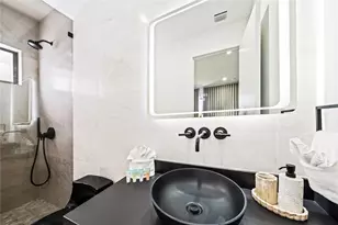 3320 NE 17th St, Fort Lauderdale, FL 33305 - Photo 34