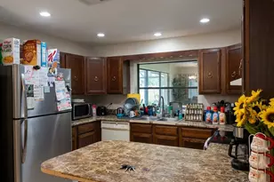 637 SE Thornhill Dr, Port Saint Lucie, FL 34983 - Photo 2