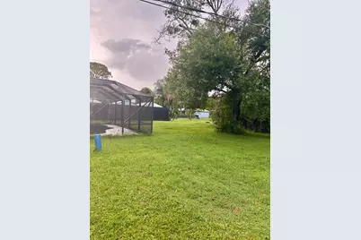 637 SE Thornhill Drive, Port Saint Lucie, FL 34983 - Photo 20