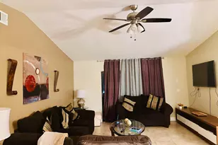 637 SE Thornhill Dr, Port Saint Lucie, FL 34983 - Photo 10