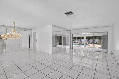 410 Bonaventure Boulevard, Weston, FL 33326 - Photo 6