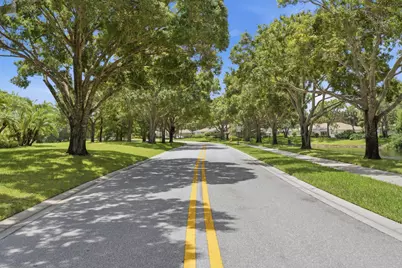 10701 Chapman Oak Court, Palm Beach Gardens, FL 33410 - Photo 20
