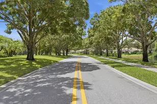 10701 Chapman Oak Ct, Palm Beach Gardens, FL 33410 - Photo 20