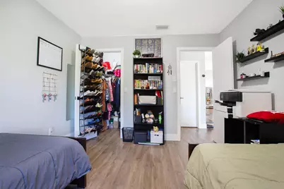 10048 SW 16th Street, Pembroke Pines, FL 33025 - Photo 22