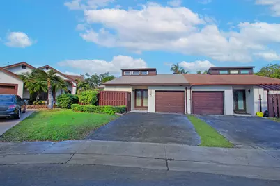 10048 SW 16th Street, Pembroke Pines, FL 33025 - Photo 52