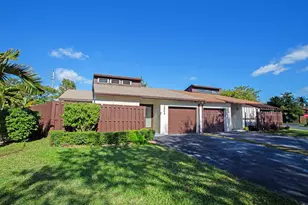 10048 SW 16th St, Pembroke Pines, FL 33025 - Photo 34