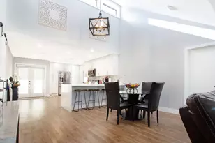 10048 SW 16th St, Pembroke Pines, FL 33025 - Photo 14