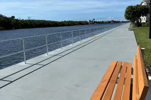 210 Horizons E, Boynton Beach, FL 33435 - Photo 2