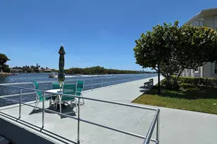 210 Horizons E, Boynton Beach, FL 33435 - Photo 14