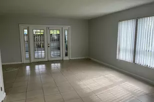 796 Hill Dr, West Palm Beach, FL 33415 - Photo 6