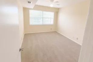 3520 Oaks Way, Pompano Beach, FL 33069 - Photo 10