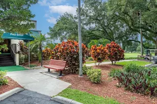 9430 Poinciana Pl, Davie, FL 33324 - Photo 20