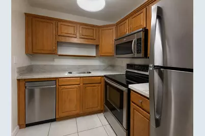 3040 NE 16th Avenue #308, Oakland Park, FL 33334 - Photo 6