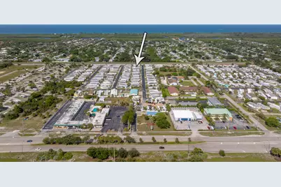10885 SE Federal Hwy 32 Highway, Hobe Sound, FL 33455 - Photo 16