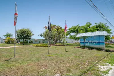 10885 SE Federal Hwy 32 Highway, Hobe Sound, FL 33455 - Photo 24