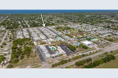 10885 SE Federal Hwy 32 Highway, Hobe Sound, FL 33455 - Photo 18