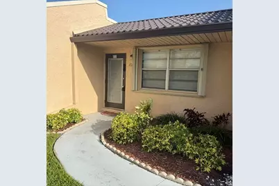 166 Lake Meryl Drive, West Palm Beach, FL 33411 - Photo 2