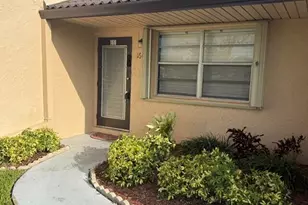166 Lake Meryl Dr, West Palm Beach, FL 33411 - Photo 2