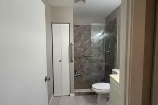 166 Lake Meryl Dr, West Palm Beach, FL 33411 - Photo 10