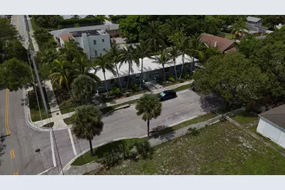 400 51st Street #404, West Palm Beach, FL 33407 - Photo 2