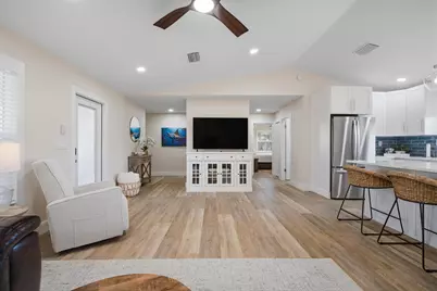 5216 SE Orange Street, Stuart, FL 34997 - Photo 8